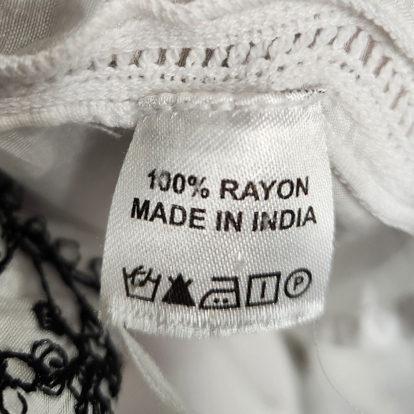 Melissa Odabash "Aliya" Black Embroidered White Tunic Shirt O/S - Picture 14 of 15